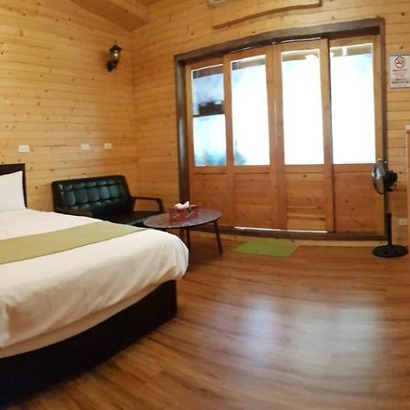 Dream Lake Tainan Exterior foto