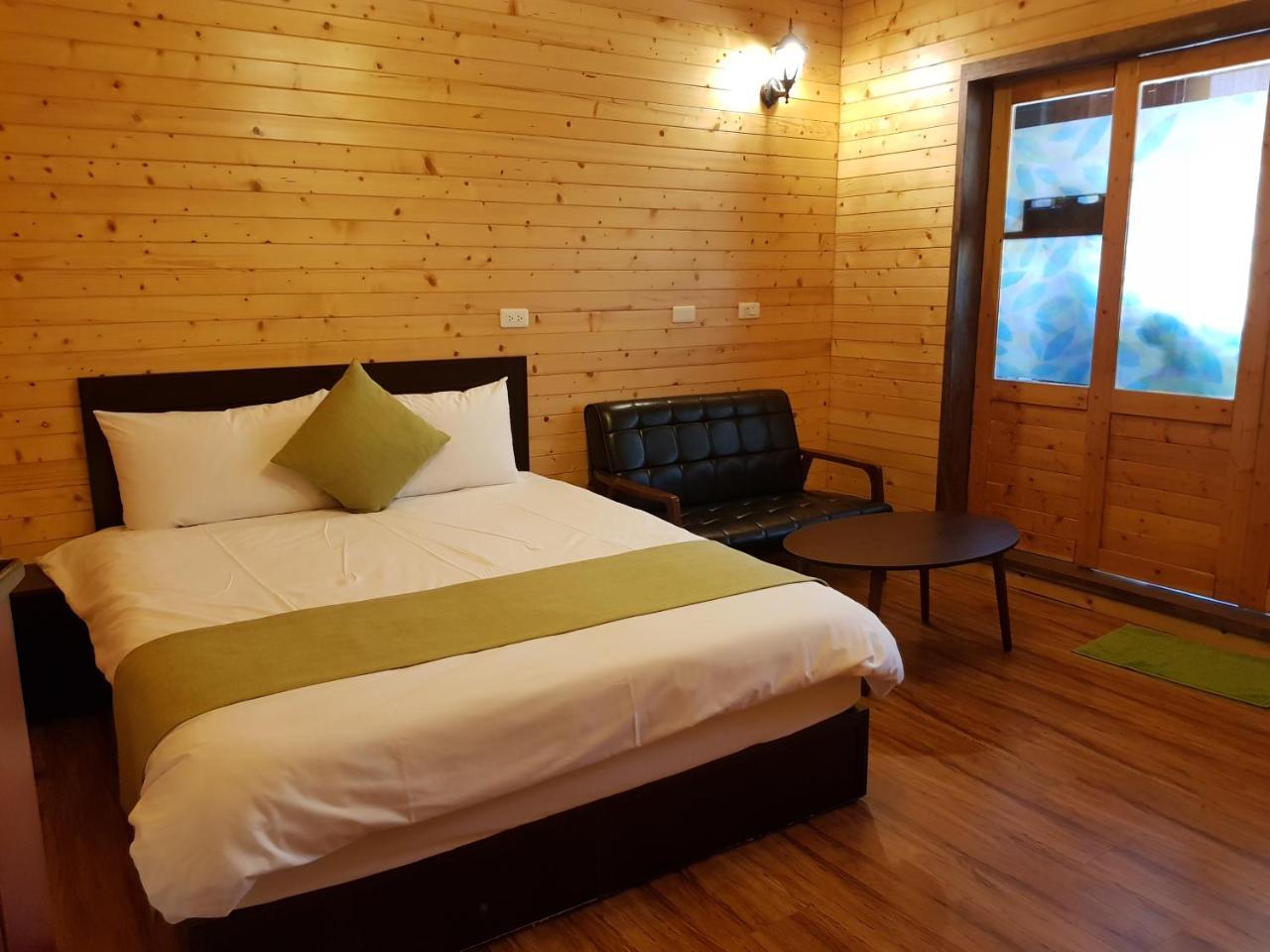 Dream Lake Tainan Exterior foto